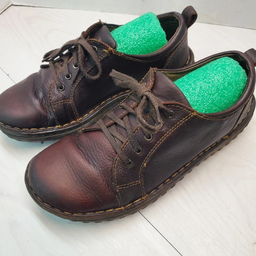Born Brown Leather Lace-Up Flats